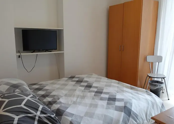 بيت ضيافة Al Fontile 3*